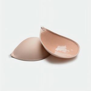 无肩带隐形粘合硅胶防水聚拢自粘式可重复使用无背提拉文胸性感风格 - Product Image 2