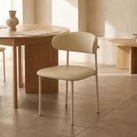 Chaise de salle à manger en cuir PU imperméable avec dossier arrondi, assise en mousse haute résilience et pieds en acier inoxydable pour café et restaurant