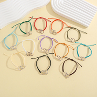 Bracelet ajustable unisexe en alliage avec croix, cœur et football, pierre principale en résine, nœud coulissant, cadeau de foi chrétienne - Plusieurs couleurs