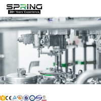 Machine de remplissage de soda 1000-15000 BPH pour bouteilles PET d'eau gazeuse