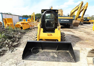 Mini chargeuse compacte d'occasion Caterpillar 246D 277C Chargeur frontal - Product Image 2