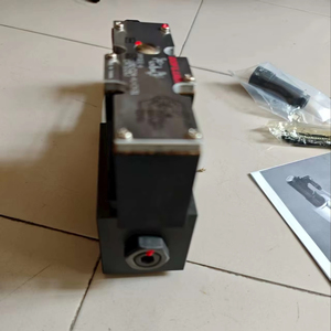Solénoïde proportionnel hydraulique PPGEE DPGEE DPGE DFA PPGEE-6-180-D24-A1-DF31-A1 - Product Image 1