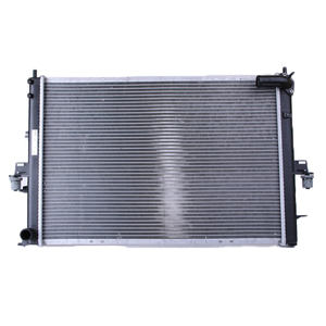 Langshi Factory PCC000960 Pièces automobiles Réservoir d'eau de radiateur en aluminium de refroidissement de voiture pour ROEWE 750 <span class=keywords><strong>MG</strong></span> <span class=keywords><strong>ZS</strong></span> <span class=keywords><strong>Rover</strong></span> 75 10024923 10108794 - Product Image 1