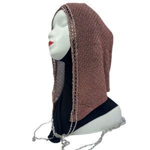 Pasamontañas Musulmán <span class=keywords><strong>de</strong></span> <span class=keywords><strong>Ganchillo</strong></span> Hecho a Mano con Bordado <span class=keywords><strong>de</strong></span> Cadena <span class=keywords><strong>de</strong></span> Perlas y Diseño Calado con Detalles <span class=keywords><strong>de</strong></span> Perlas Brillantes - Product Image 4