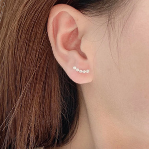 Orecchini a perno con cristalli a forma di sorriso da donna, accessori minimalisti alla moda per tutti i giorni, idea regalo - Product Image 4