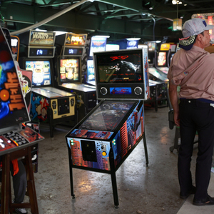 Cao cấp 49 ''4 K 120Hz đầy đủ lực lượng thông tin phản hồi kỹ thuật số cổ điển Đồng xu-hoạt động Flipper ảo <span class=keywords><strong>pinball</strong></span> máy cho nhà enteratinment - Product Image 1