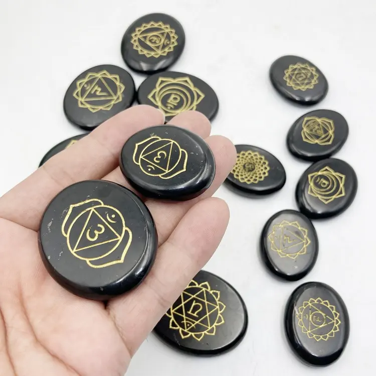 Harga pabrik grosir Natural Rusia Shungite penyembuhan Chakra khawatir batu set untuk perlindungan EMF