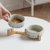 Ensemble de gamelles surélevées en céramique Shamitao pour chat et chien avec support en bois, motif patte, pour nourriture et eau, protège la colonne cervicale, 350 ml