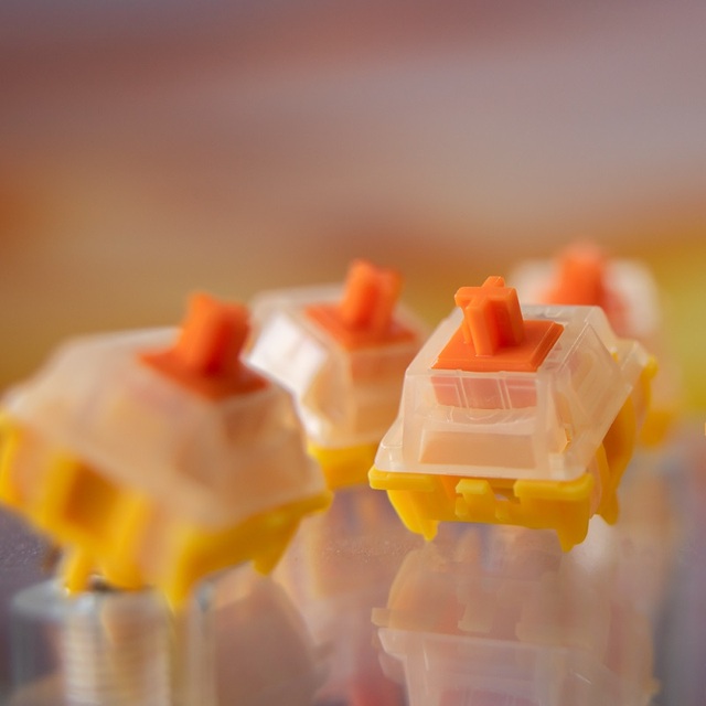 GATERON EF Curry Switch Pre-lubed 5-Pin RGB Gaming Mechanical Linear DIY Customized Mechanical Keyboard Switch