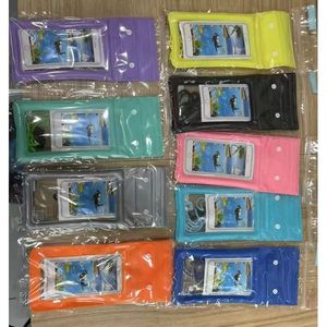 Estuche impermeable para teléfono con flotador para natación y deportes acuáticos - Product Image 1