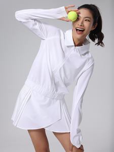 女性用カスタムロゴテニス衣装長袖襟付きジップアップジャケットとプリーツスコート2ピーススポーツウェアセット - Product Image 1