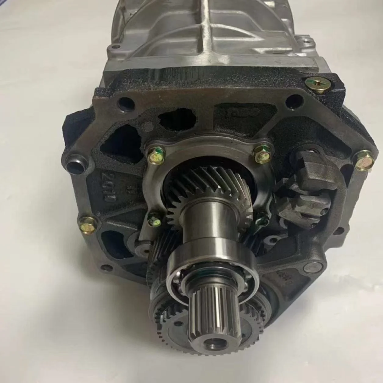 33030-6A414 Manual Transmission Gearbox for Toyota 1HZ HZJ79