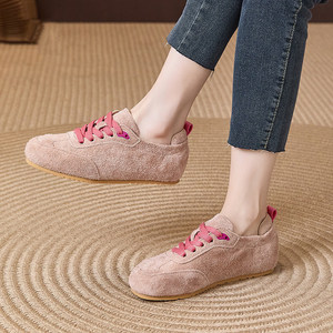Baskets plates rétro tendance pour femmes adultes en cuir <span class=keywords><strong>nubuck</strong></span> intégral avec lacets roses contrastants et semelle en caoutchouc pour la marche urbaine et le quotidien – Vente en gros - Product Image 2