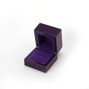 Boîte à montre en bois de luxe de la marque Huina, logo personnalisé, OEM/ODM pris en charge, forme rectangulaire, moderne, durable, gain de place, emballage de bijoux - Product Image 2