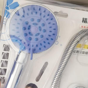 Juego de Ducha con Cabezal de Rociado Manual, Manguera Flexible, Soporte de Pared Redondo Ajustable, Material ABS, Diseño Moderno, Portátil - Product Image 2