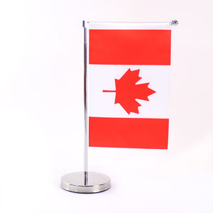 Bandiera da Tavolo Personalizzata del Canada con Asta in Acciaio Inox e Base a L in Acciaio Inox con Finitura a Specchio per Ufficio ed Eventi - Product Image 1