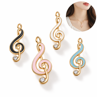 Colliers Mosen personnalisés avec notes de musique, conçus comme des ensembles cadeaux pour meilleures amies, pour des tenues et des styles chics au quotidien.