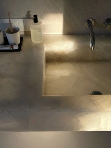 Table de vanité moderne de luxe en jade-agat, dalles polies translucides, lavabos de salle de bain pour tables d'île tendances, villas, bureau de maquillage - Product Image 5