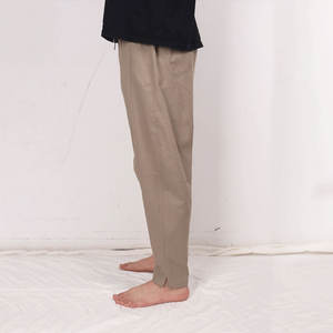 <span class=keywords><strong>Pantaloni</strong></span> Casual da uomo personalizzati <span class=keywords><strong>pantaloni</strong></span> di <span class=keywords><strong>lino</strong></span> in cotone leggero con elastico in vita con chiusura a metà vita - Product Image 3