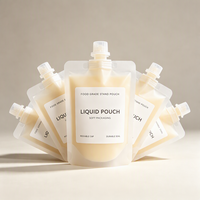 Pochettes souples transparentes personnalisées de différentes tailles avec bec verseur, refermables et thermoscellables pour suppléments liquides, miel et huiles