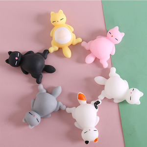 ของขวัญส่งเสริมการขาย ตุ๊กตาแมวน่ารักนุ่มนิ่ม โมจิขนาดเล็ก ของเล่นบีบคลายเครียด รูปสัตว์ ของชำร่วยงานปาร์ตี้ ของขวัญวันเกิดสำหรับเด็ก - Product Image 2