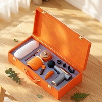 Hochwertiges Büro-Weihnachtsgeschenkset Luxuriöses Boxed-Geschenk Holzstift Regenschirm Tasse Faszienpistole Logo Anpassbar Geschäftliche Geschenksets