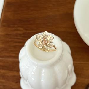 Bague ouverte de rêve et élégante, design géométrique en cuivre haut de gamme, bijoux modernes pour enfants, cadeau de mariage - Product Image 6