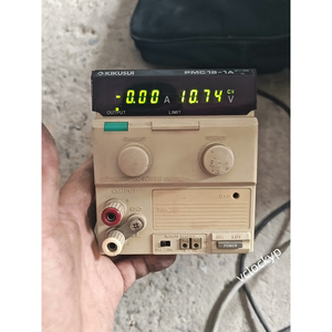Alimentation régulée Kikusui PMC18-1A 0-18V d'occasion - Product Image 1