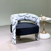 Fauteuil d'appoint noir rembourré avec accoudoirs, confortable pour la lecture, idéal pour la chambre, le bureau à domicile ou le salon
