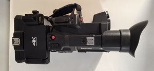 Videocámara Panasonic AUPX360MC 4K de Segunda Mano para Transmisiones de Noticias, Sensor MOS de Tipo 1.0 con 15.03 Megapíxeles Efectivos - Product Image 3