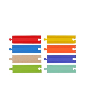 Jeu de train circulaire <span class=keywords><strong>en</strong></span> bois arc-<span class=keywords><strong>en</strong></span>-ciel 2 <span class=keywords><strong>en</strong></span> 1 avec jeu de pêche magnétique d'animaux marins, jouet éducatif à double fonction - Product Image 4