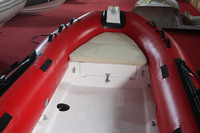 Bateau de surf rigide en PVC léger Joymax modèle 330, taille extra-large, structure renforcée, haute capacité de charge, respectueux de l'environnement pour