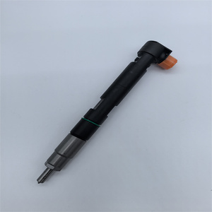 Gran oferta de inyector de combustible diésel de alta calidad 28347042 7261663 400903-00043D para <span class=keywords><strong>Dosan</strong></span> D34 D355 T3 y T4 3.4L Bobcat - Product Image 5