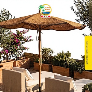 COCO HITECH, fabricant leader d'ombrelles de jardin en fibre de coco naturelle, diamètre 280 cm, écologiques, pour l'ombrage des jardins. - Product Image 1