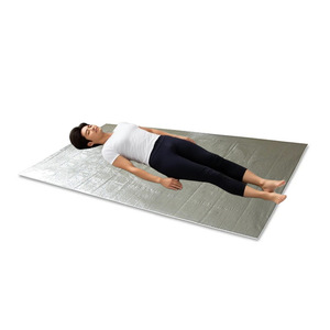 Alfombra impermeable de película de aluminio, 90x180cm, impermeable, para pícnic al aire libre, Camping, Color plateado, plegable y portátil - Product Image 3