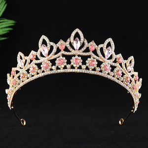 Diadème de Mariée Élégant en Cristal Coloré, Couronne Florale en Strass Or, Argent, Rose, Rouge, Bleu, pour Mariage, Reine, Coiffe de Mariée - Product Image 4