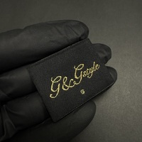 Étiquettes de vêtements personnalisées haut de gamme en polyester/coton, écologiques, organiques, tissées, pour le cou, en damassé uni, pliées sur mesure, en satin