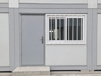 Maison préfabriquée modulaire à deux étages en panneaux d'acier à assemblage rapide, cadre noir, fenêtre, camp de travailleurs, 20 pieds, garantie 5 ans
