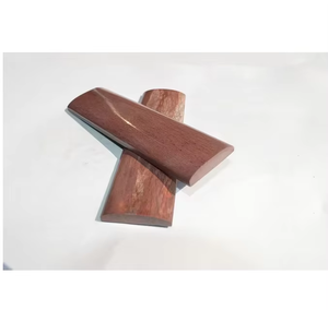 Balance artisanale rectangulaire en bois poli pour la décoration intérieure, design moderne, matériau naturel durable - Product Image 1