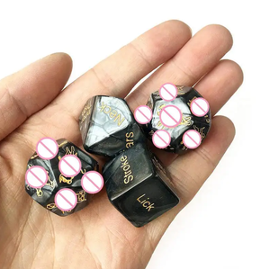 Dés à jouer en acrylique pour adultes de haute qualité, pose sexy, brillent dans le noir, quatre pièces, accessoire de posture, dés de fête, jeux de conversation coquine, jeux sexuels fouillis - Product Image 6