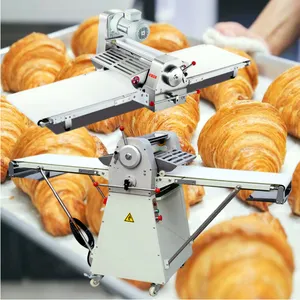 Equipamento de cozimento 18 16 polegadas 0.3mm macarrão redondo croissant dobrável tira de farinha italiana pastelaria máquina de folhar massa