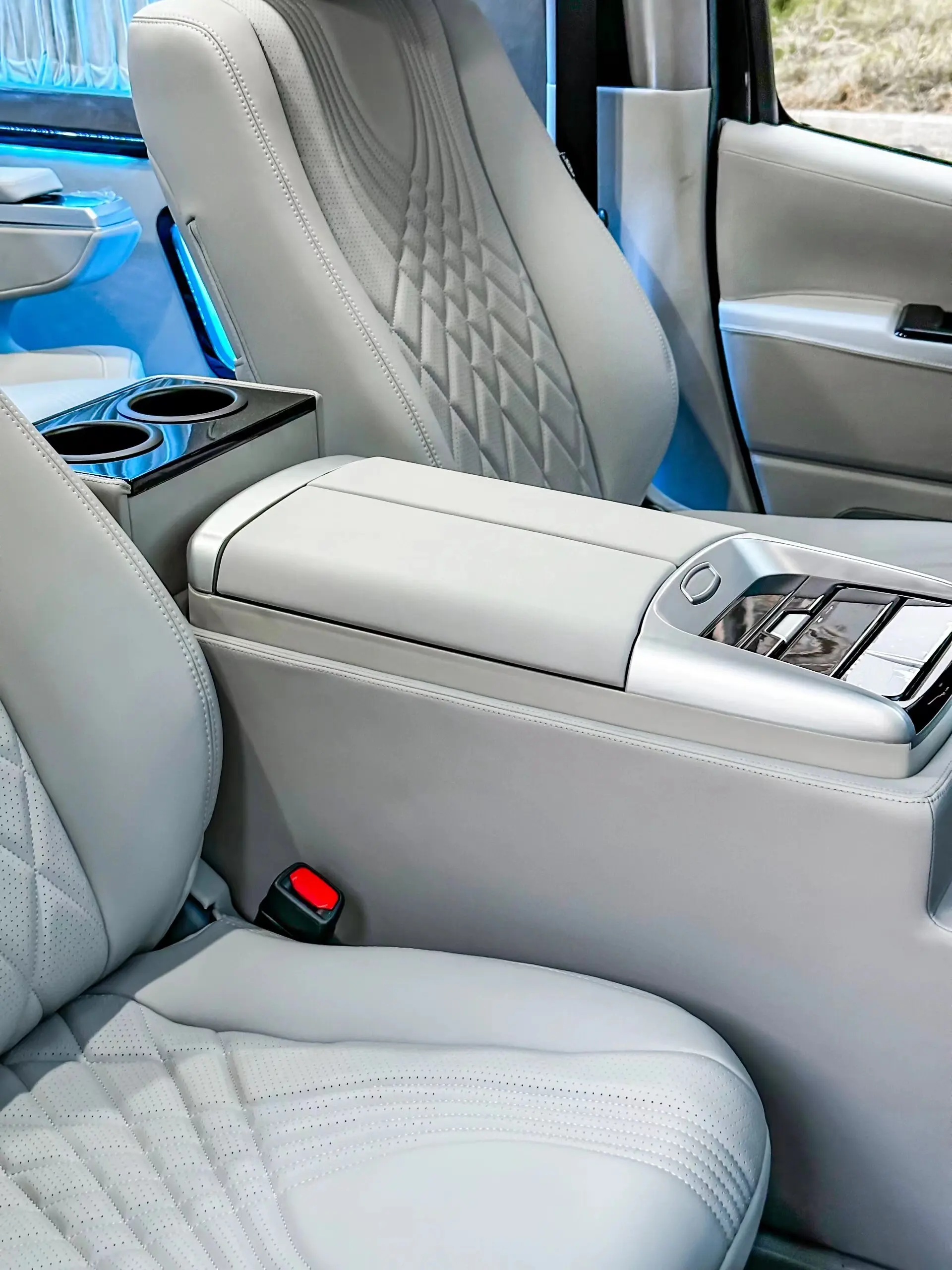 Starry sky Luxury VIP Car chair car seat Bar seat for Van MPV HiACE seat Vehicle scheme customization For metris Hiace