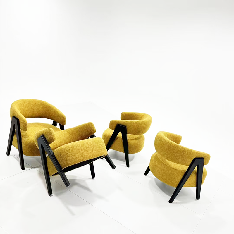 สีเหลือง