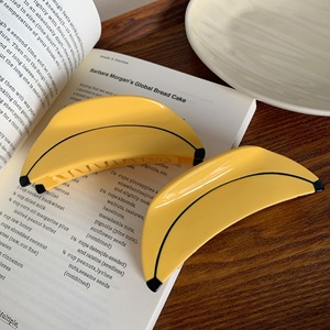 Yuxi Custom Logo acetato grande frutta divertente Banana & Shark Design di alta qualità per capelli pinza per capelli <span class=keywords><strong>accessori</strong></span> - Product Image 2