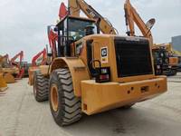 Chargeuse frontale CAT 966H d'occasion, 25 tonnes, godet de 4,2 m, remise à neuf, moteur d'origine 2023, pompe hydraulique et roulement pour usage agricole