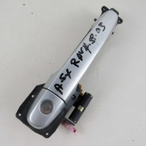 Manija Exterior de Puerta Delantera Izquierda Usada para Toyota Rav4 Mk2 2000-2003 (46662) - Product Image 1