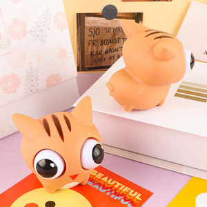 Jouet Squishy Chat Farceur pour Enfants avec Yeux qui Saillissent - Squishy Farceur Yeux qui Saillissent pour Enfants, Jouet Interactif Amusant pour le Plaisir Sensoriel et les Blagues - Product Image 3