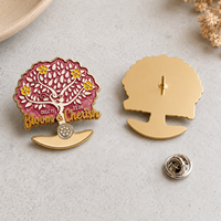 Épinglette en émail dur personnalisée en forme d'arbre, badge en métal avec texte pour vêtements, sac à dos, collection décorative, cadeau