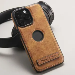 带支架特殊设计的标志孔皮革手机外壳，适用于iPhone 15皮革支架手机外壳