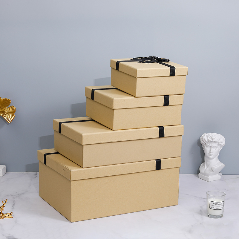 Coffret cadeau avec couvercle supérieur et inférieur couleur papier kraft